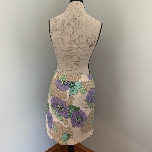 Ann TAYLOR LOFT Floral Box Pleat Skirt - Picture 3 of 7